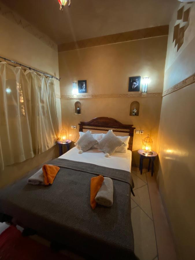 Berber Nomad Kasbah Bed & Breakfast เอ็นค็อบ ภายนอก รูปภาพ
