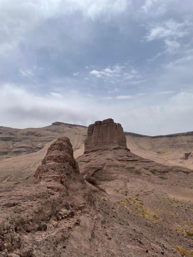 Berber Nomad Kasbah Bed & Breakfast เอ็นค็อบ ภายนอก รูปภาพ