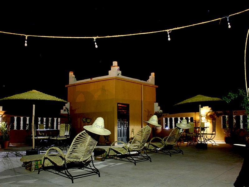 Berber Nomad Kasbah Bed & Breakfast เอ็นค็อบ ภายนอก รูปภาพ