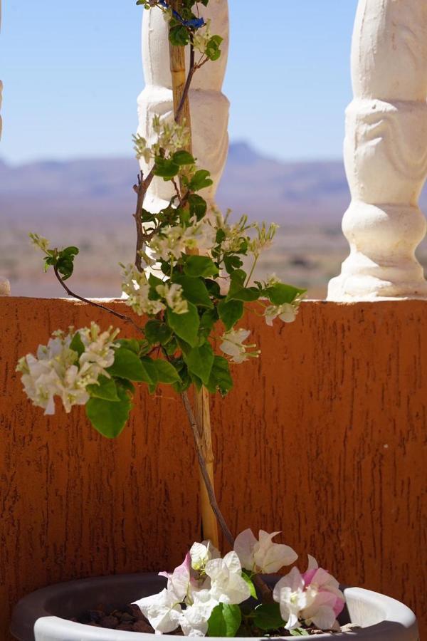 Berber Nomad Kasbah Bed & Breakfast เอ็นค็อบ ภายนอก รูปภาพ