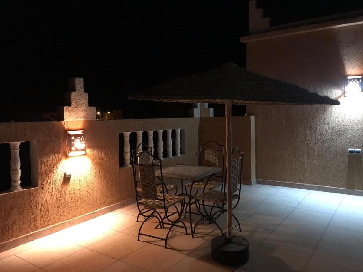 Berber Nomad Kasbah Bed & Breakfast เอ็นค็อบ ภายนอก รูปภาพ