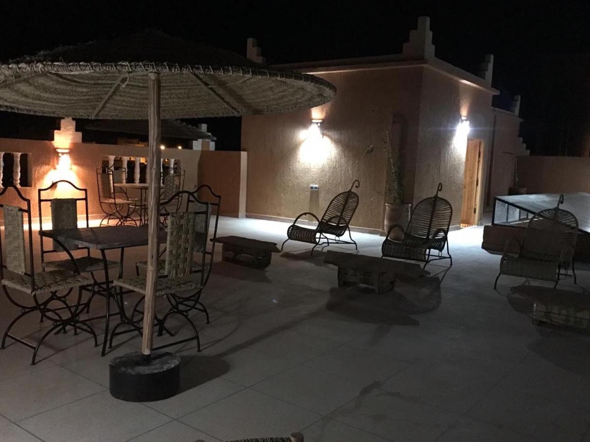 Berber Nomad Kasbah Bed & Breakfast เอ็นค็อบ ภายนอก รูปภาพ
