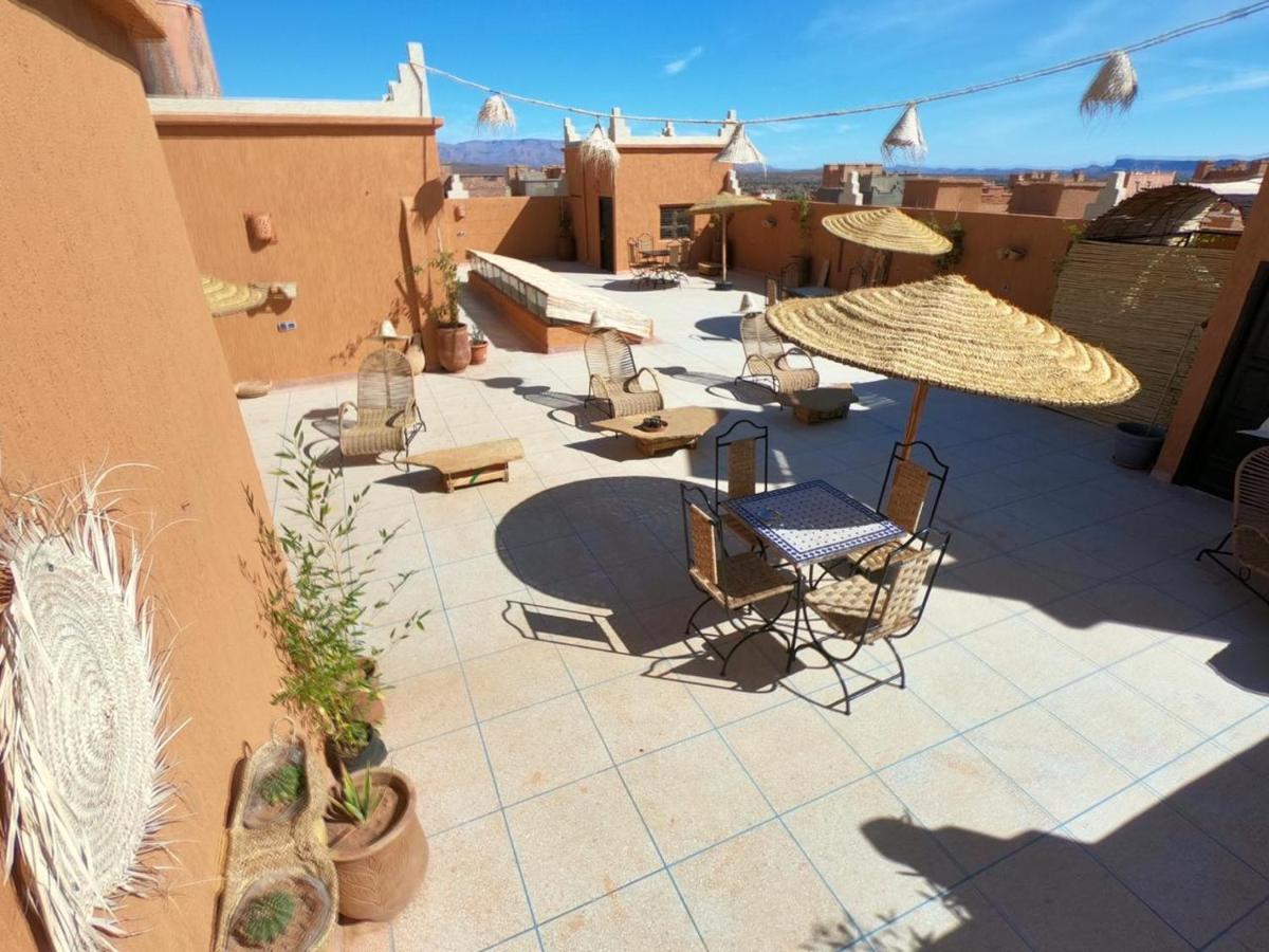 Berber Nomad Kasbah Bed & Breakfast เอ็นค็อบ ภายนอก รูปภาพ